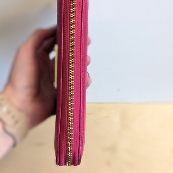 Michael Kors Pink Pebble Leather Wallet - Picture 7 of 16